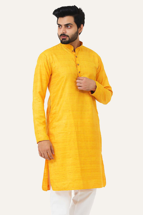 Veshbhoshaa Bluesaanchi Yellow Textured Men'S Kurta Set